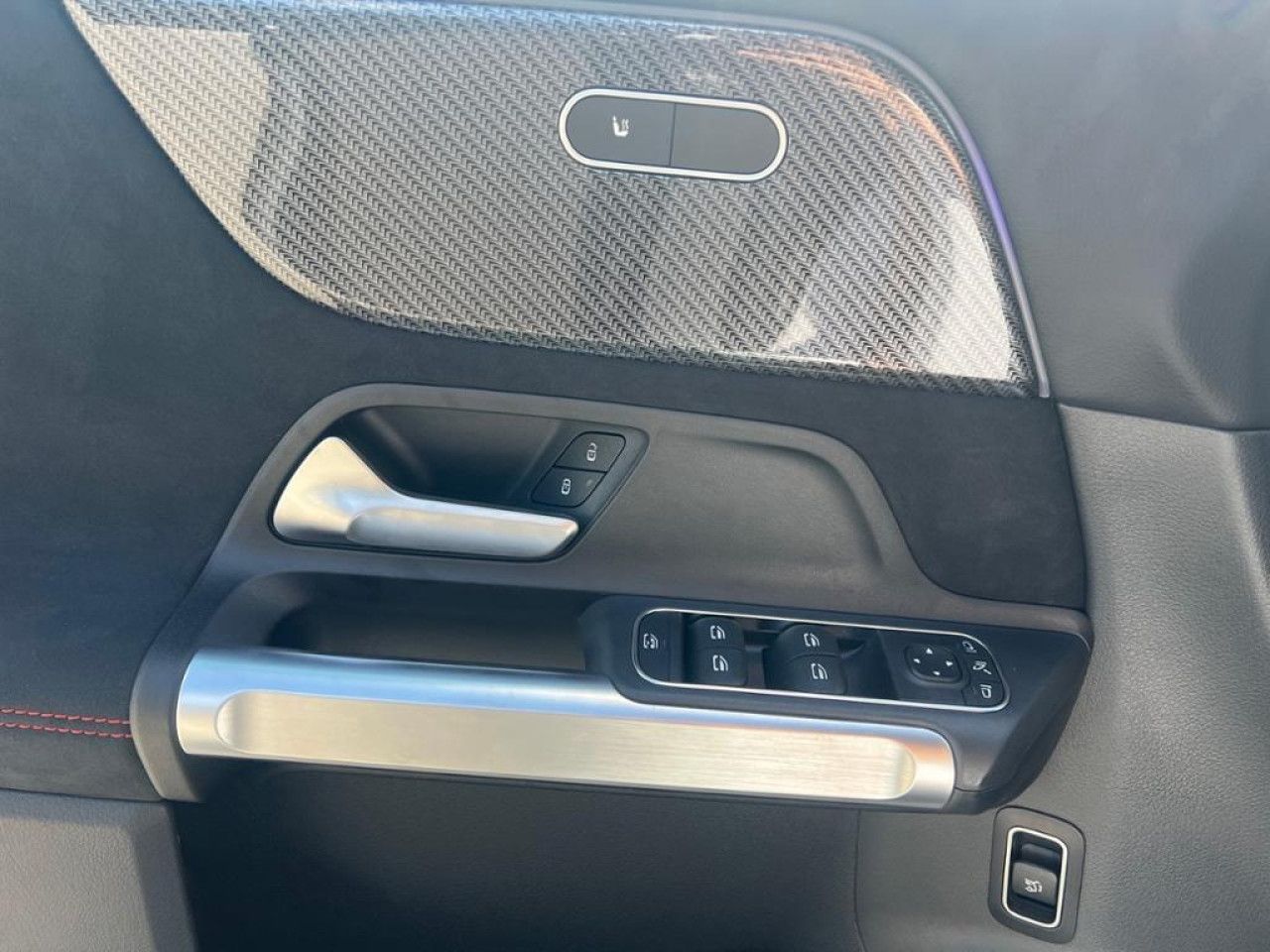Mercedes-Benz GLB – Bild 14