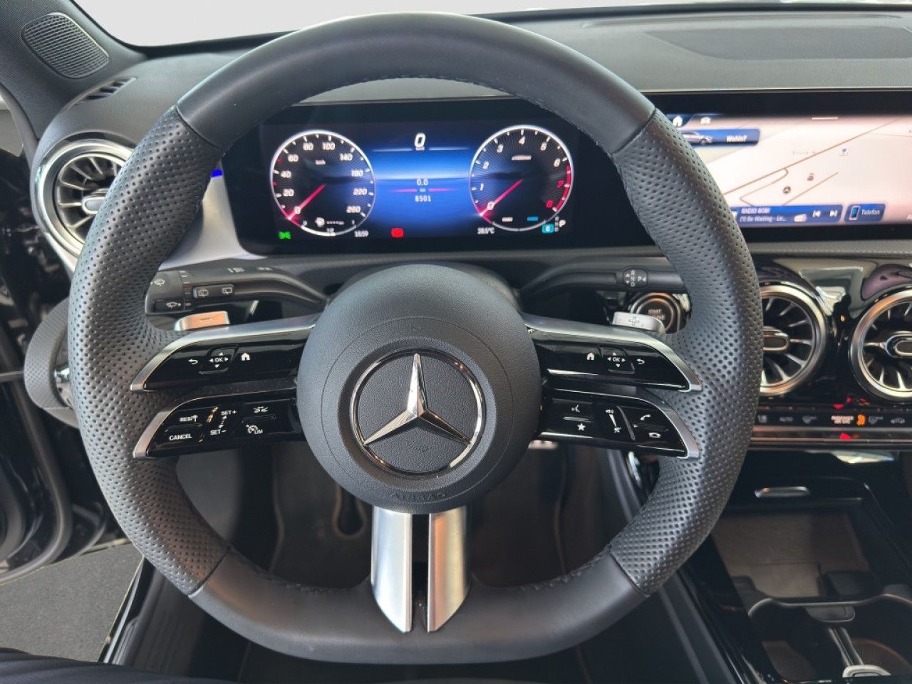 Mercedes-Benz A-Klasse – Bild 8