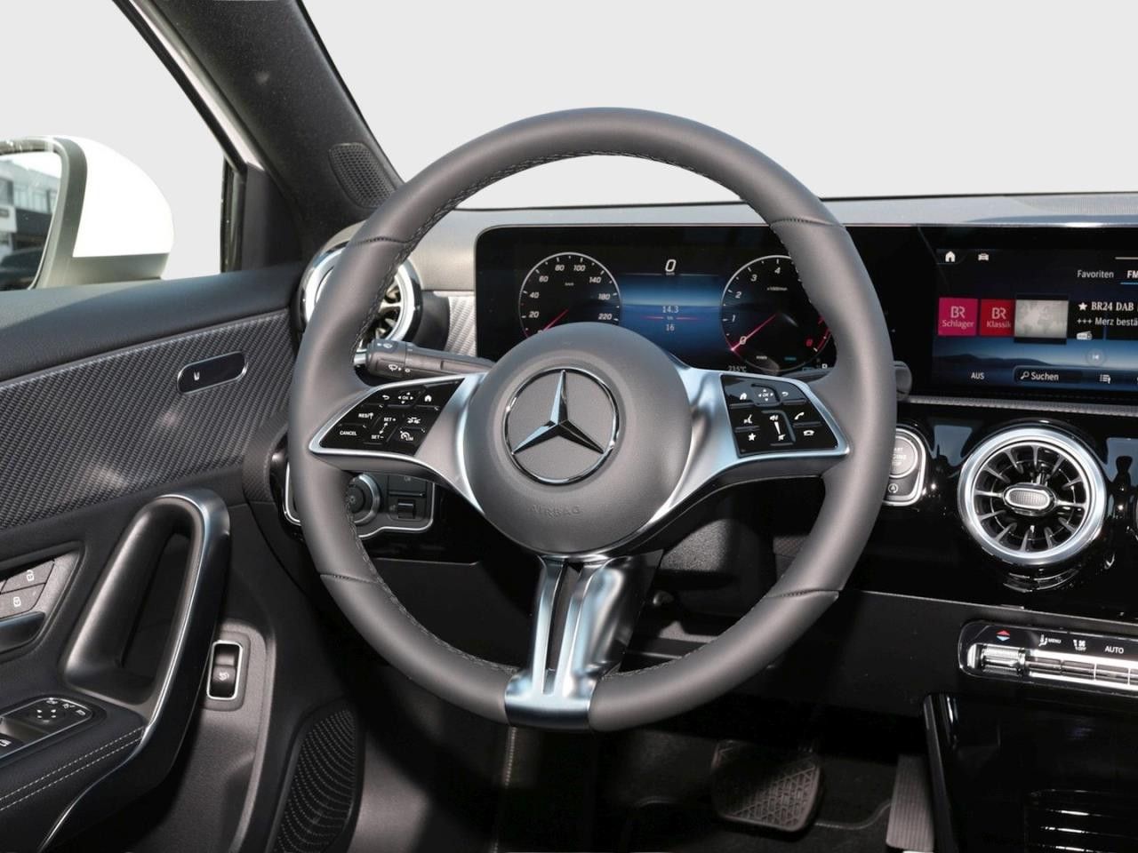 Mercedes-Benz A-Klasse – Bild 8