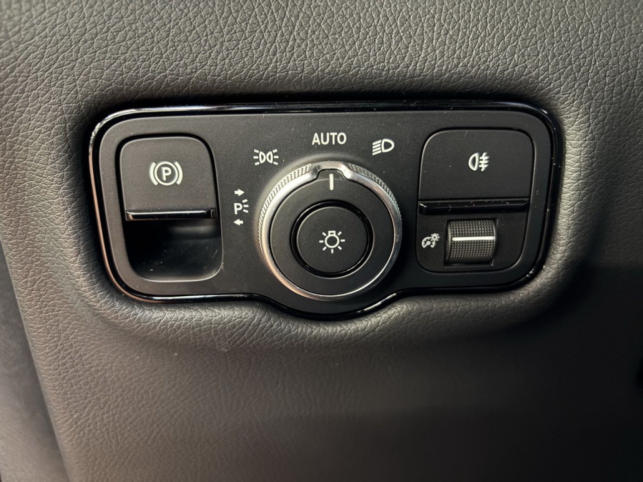 Fahrzeugbild 17 / 28