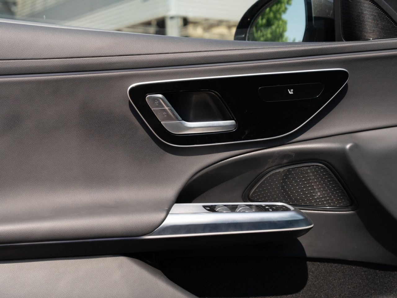 Mercedes-Benz E-Klasse – Bild 16