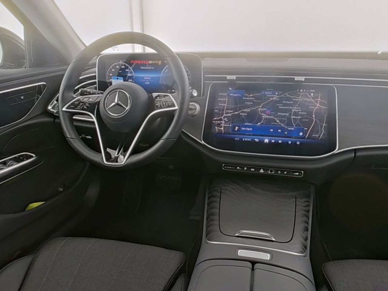 Mercedes-Benz E-Klasse – Bild 6