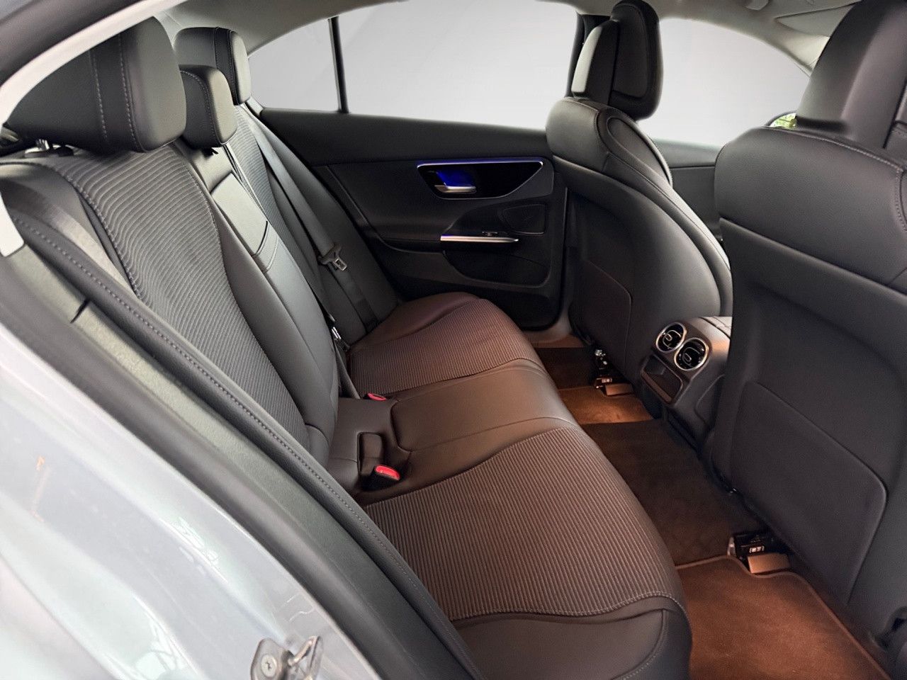 Mercedes-Benz C-Klasse – Bild 22