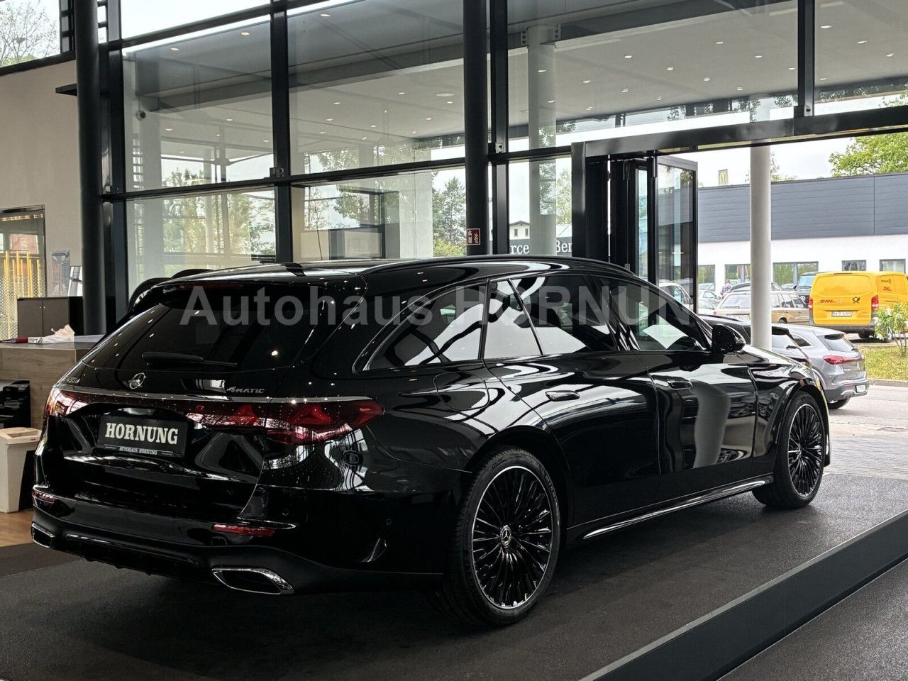 Mercedes-Benz E-Klasse – Bild 6