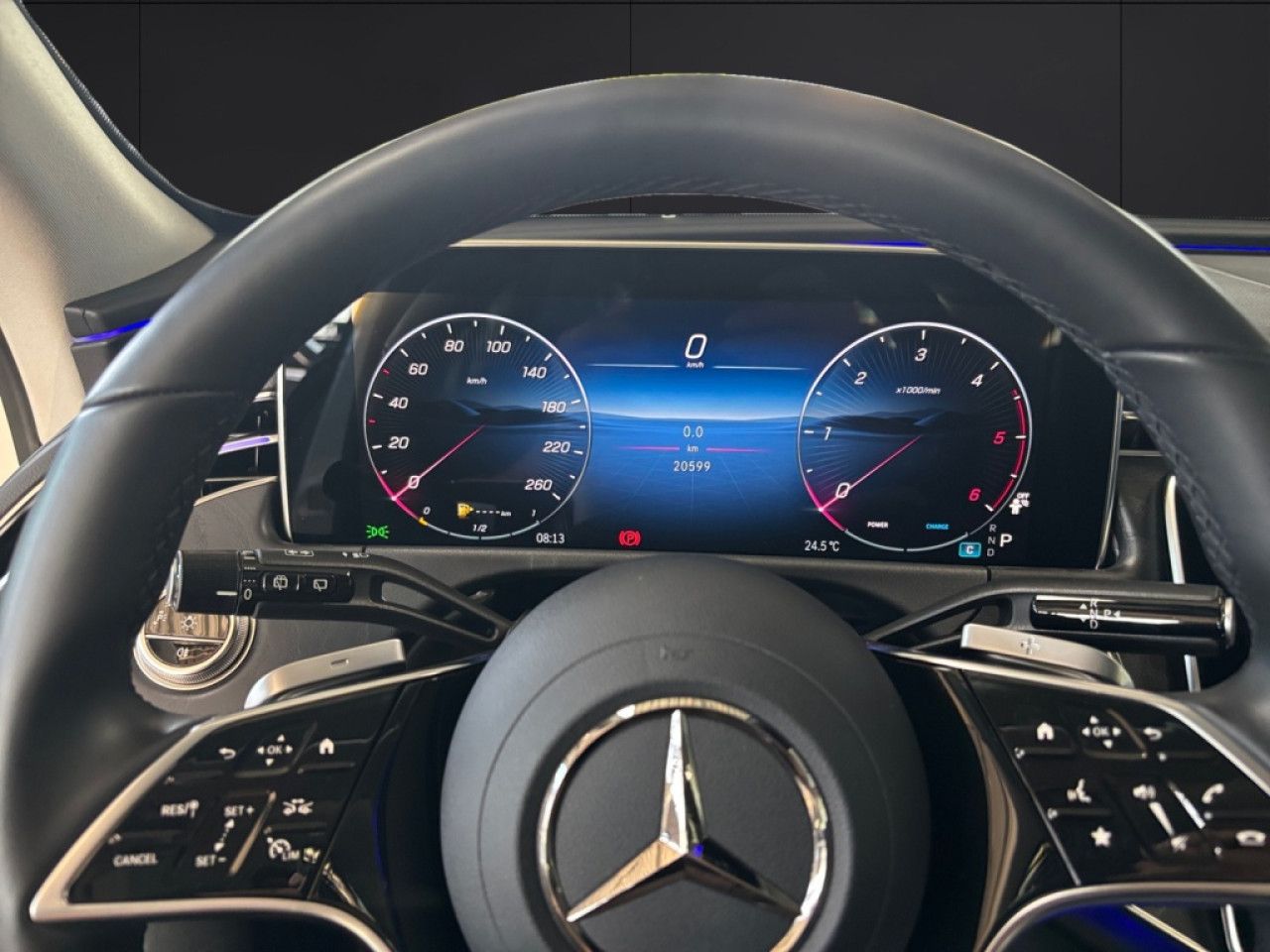 Mercedes-Benz E-Klasse – Bild 7
