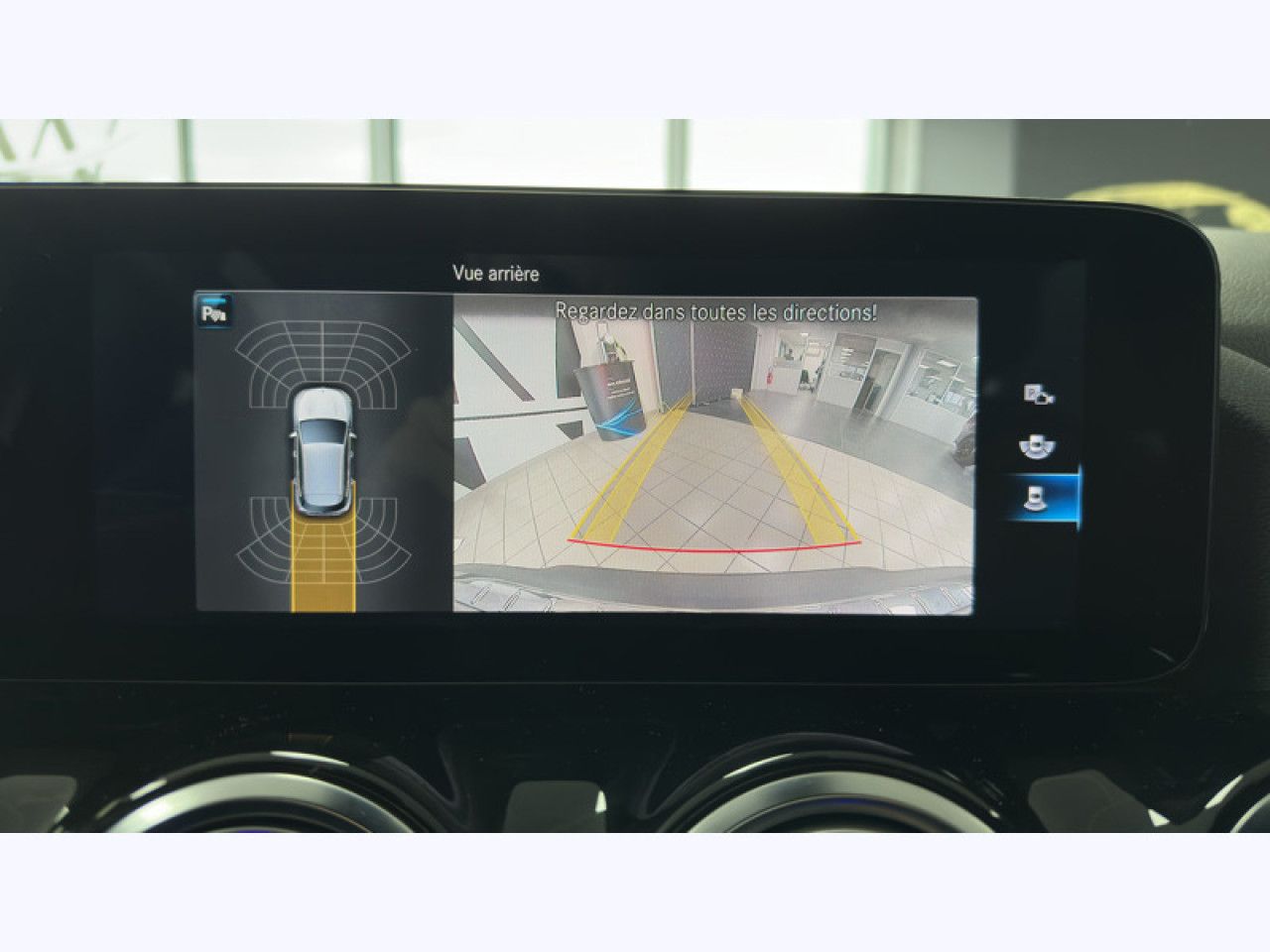 Photo du v&eacute;hicule 13 / 18