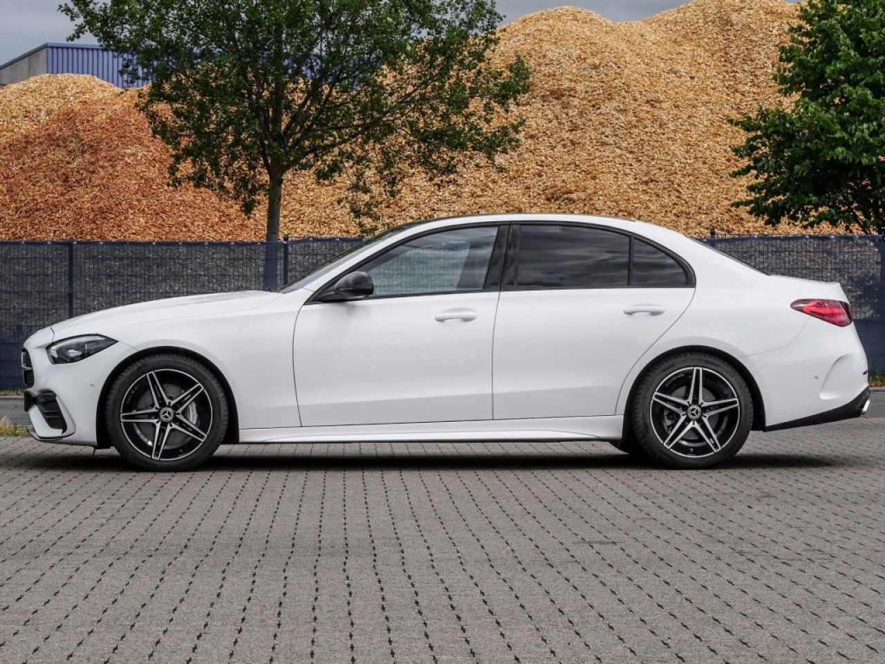 Mercedes-Benz C-Klasse – Bild 20