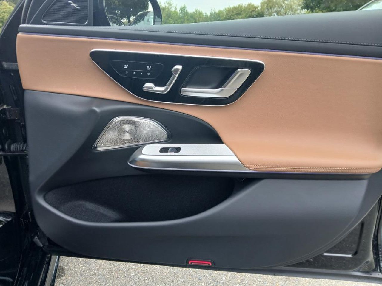 Mercedes-Benz E-Klasse – Bild 11