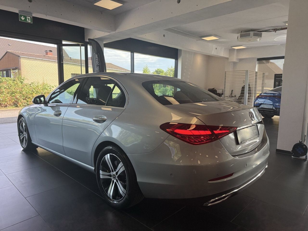 Mercedes-Benz C-Klasse – Bild 3