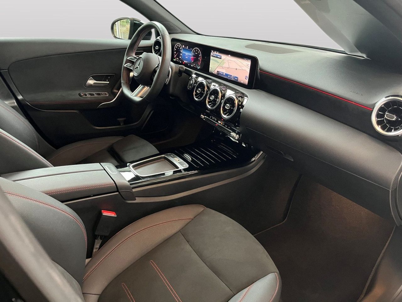Mercedes-Benz A-Klasse – Bild 11