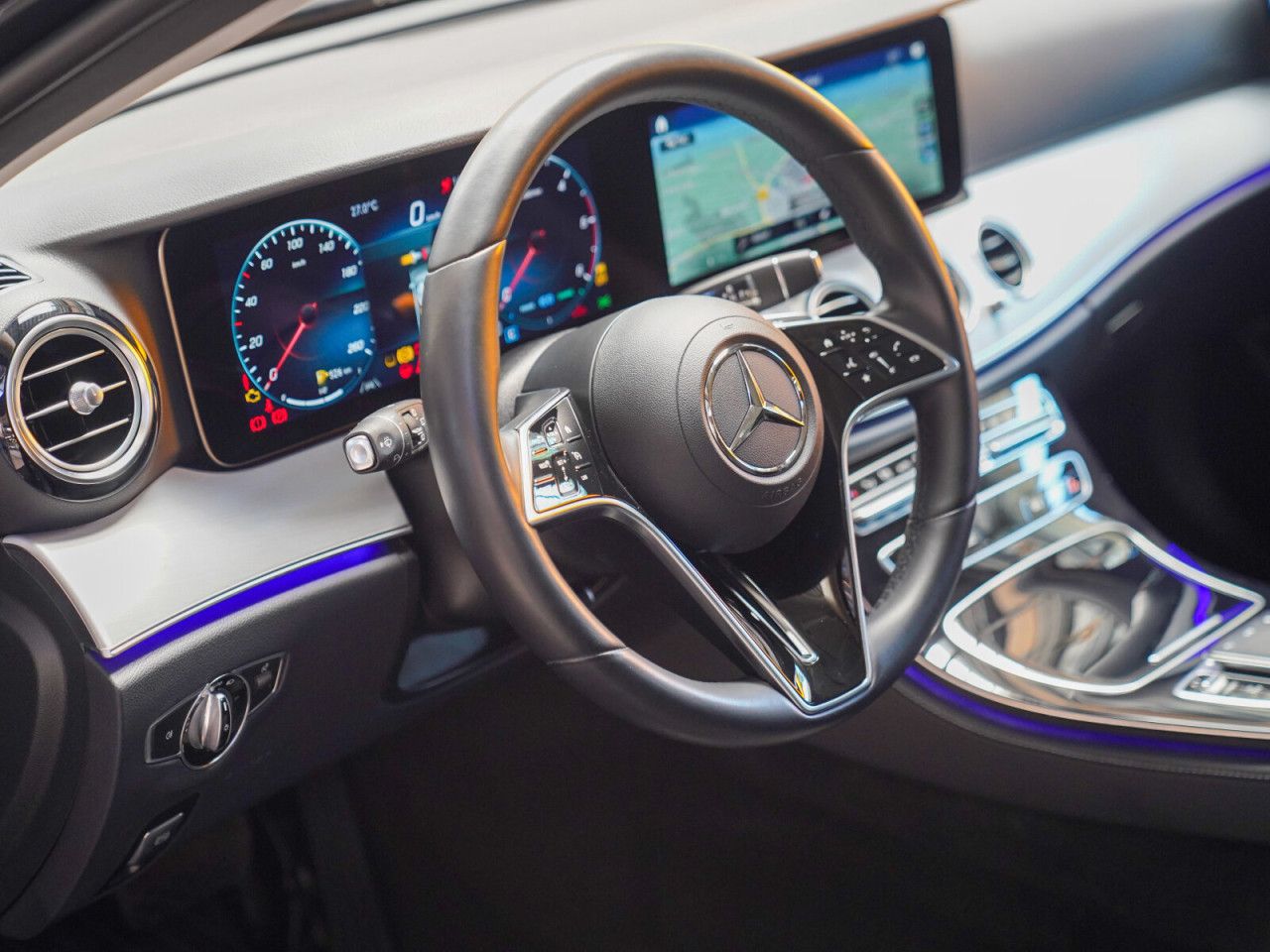 Mercedes-Benz E-Klasse – Bild 17
