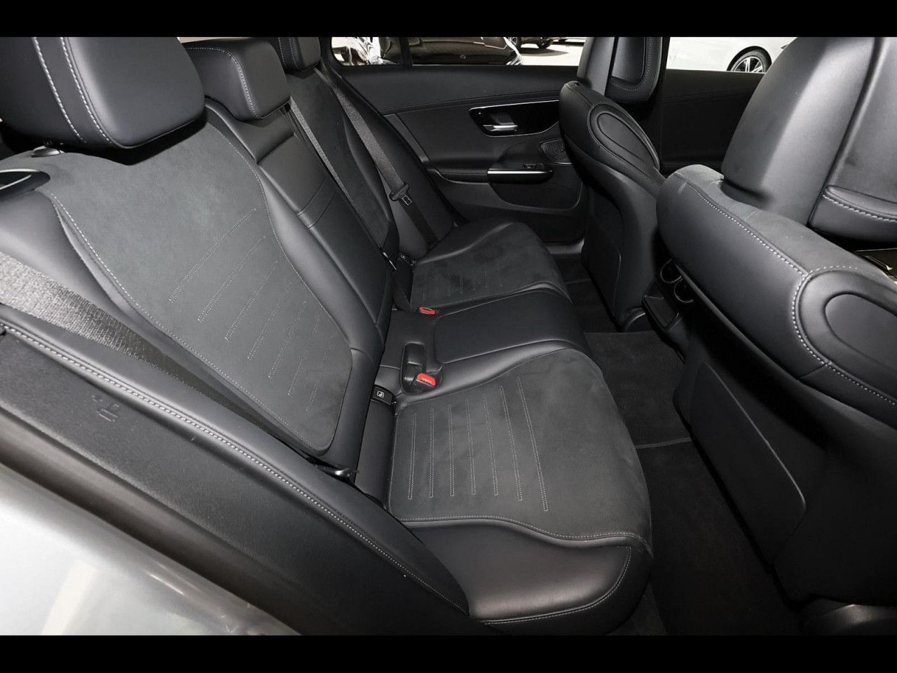 Mercedes-Benz C-Klasse – Bild 7