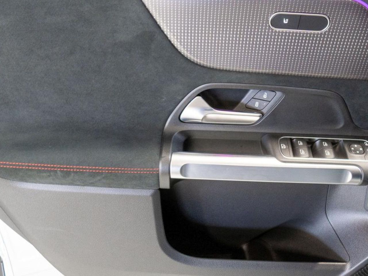 Fahrzeugbild 10 / 15