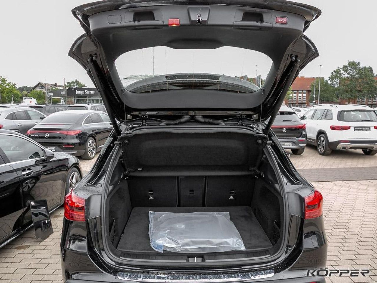 Mercedes-Benz EQA – Bild 10