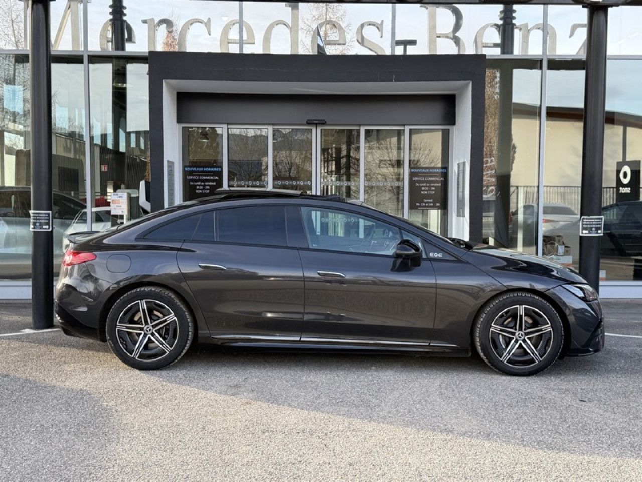 Photo du v&eacute;hicule 3 / 18