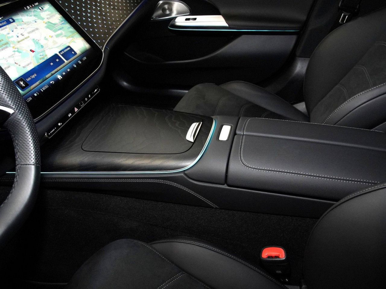Mercedes-Benz E-Klasse – Bild 15