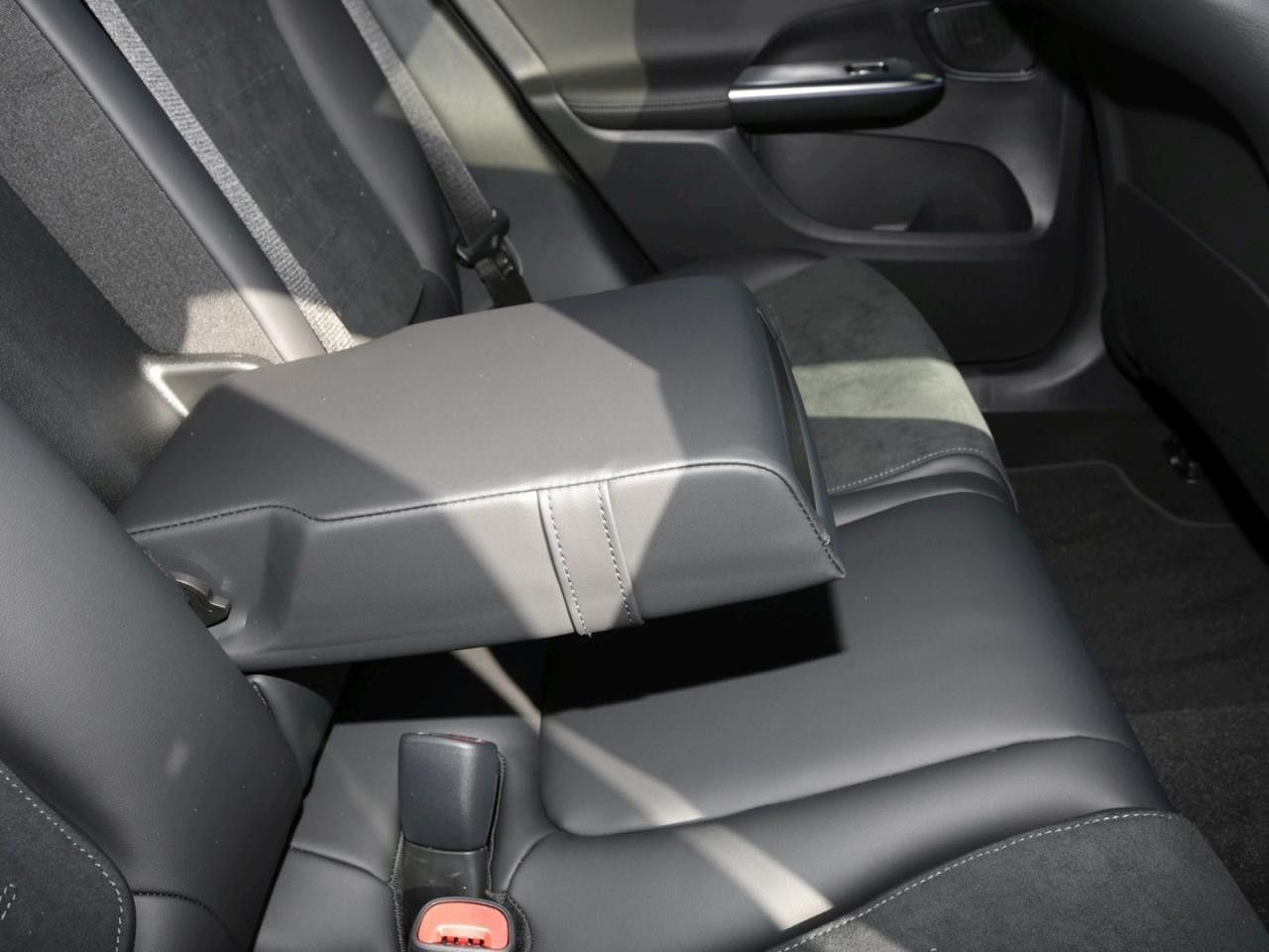 Mercedes-Benz GLC – Bild 21