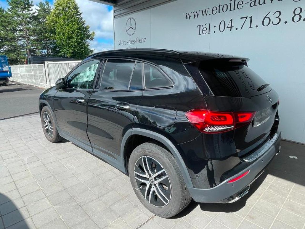 Photo du v&eacute;hicule 4 / 18