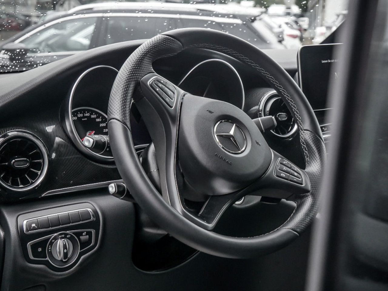 Mercedes-Benz V-Klasse – Bild 8