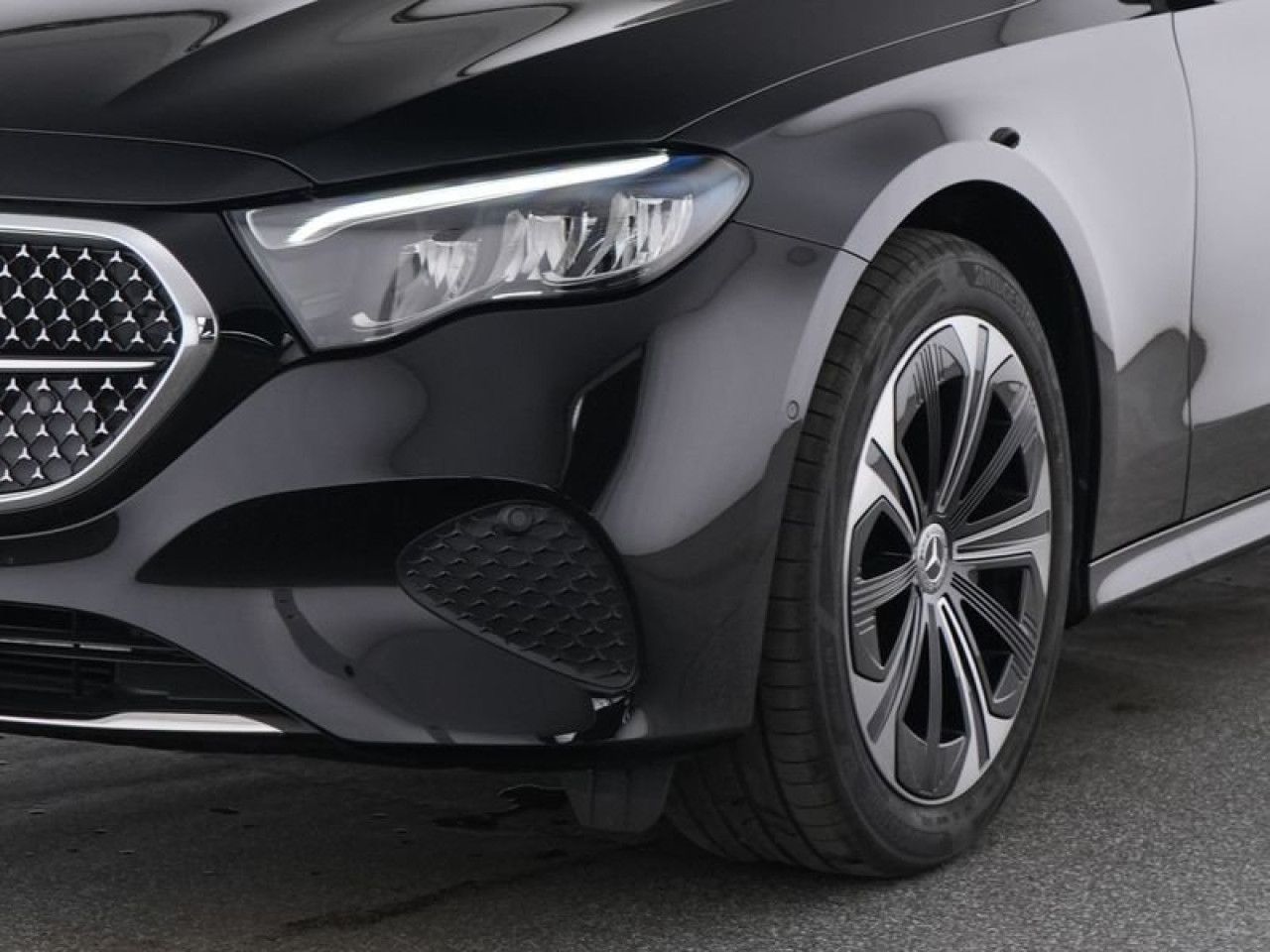 Mercedes-Benz E-Klasse – Bild 3