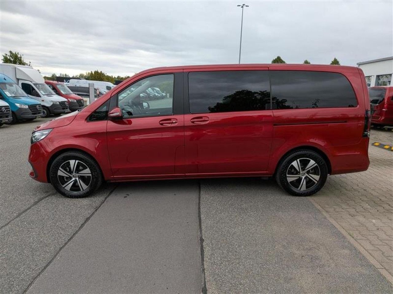 Mercedes-Benz EQV – Bild 6