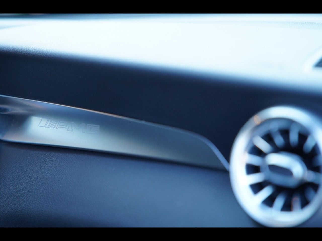 Fahrzeugbild 28 / 30