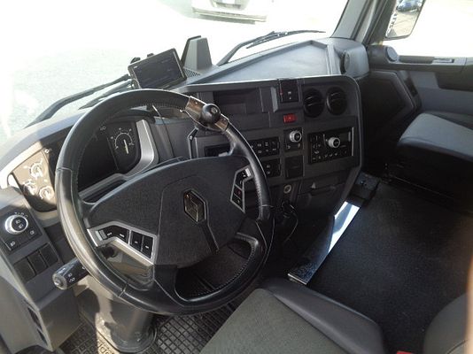 Vehicle image 19 / 20