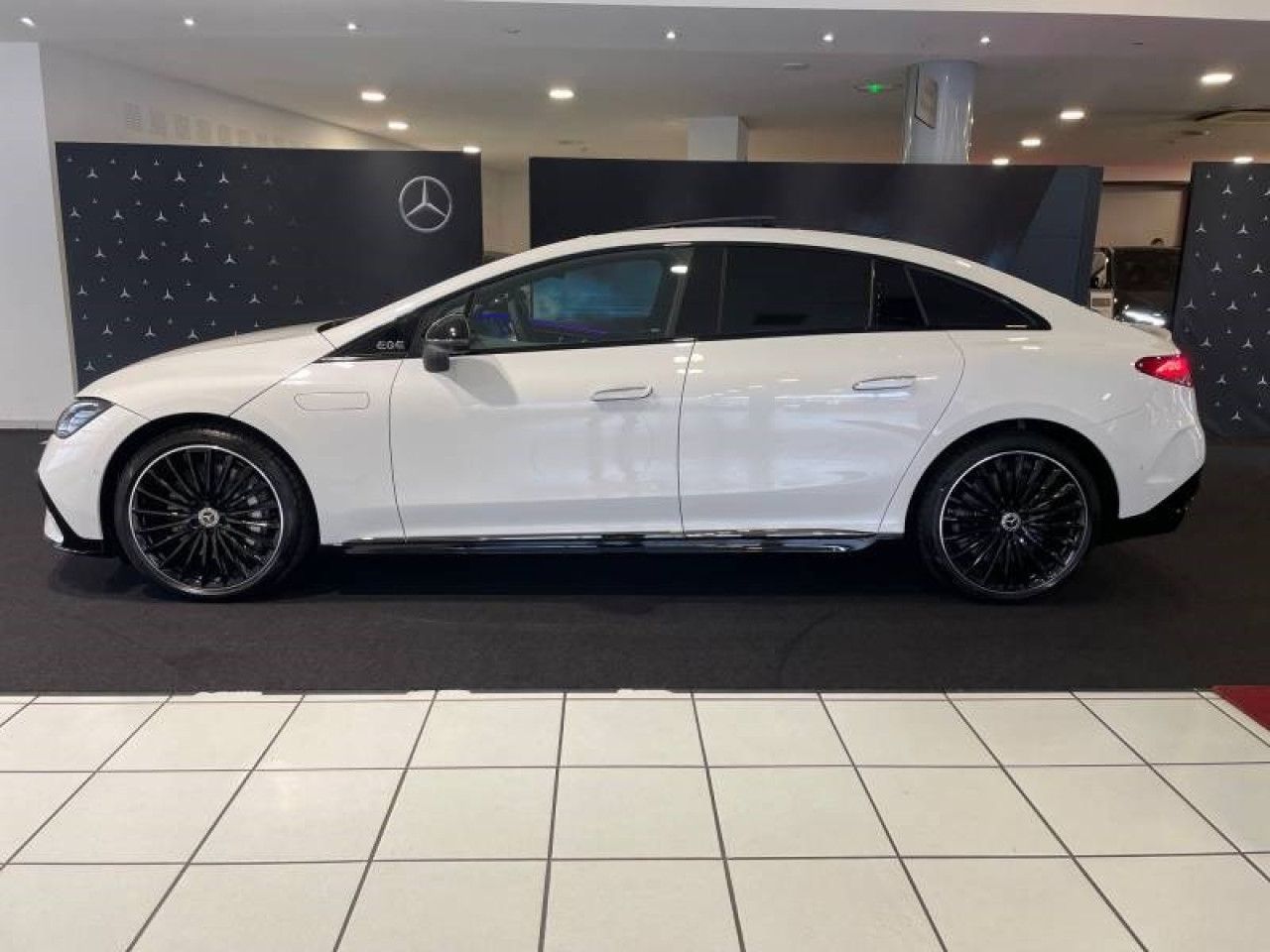 Photo du v&eacute;hicule 18 / 18