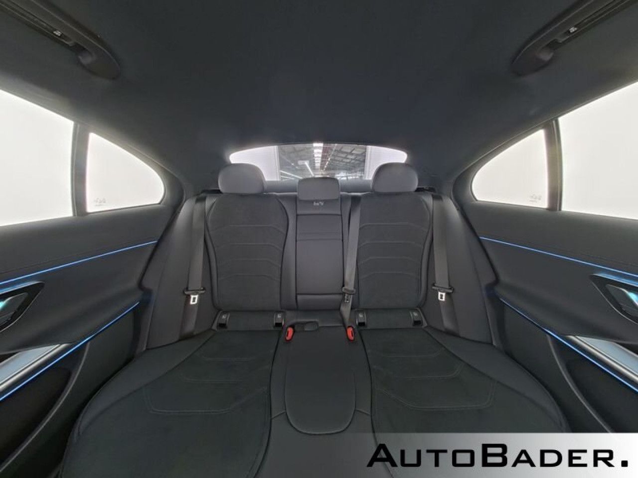 Mercedes-Benz E-Klasse – Bild 8