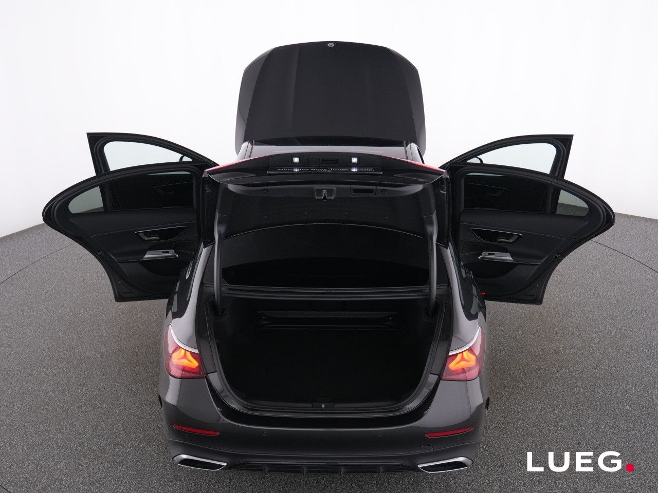 Mercedes-Benz E-Klasse – Bild 13