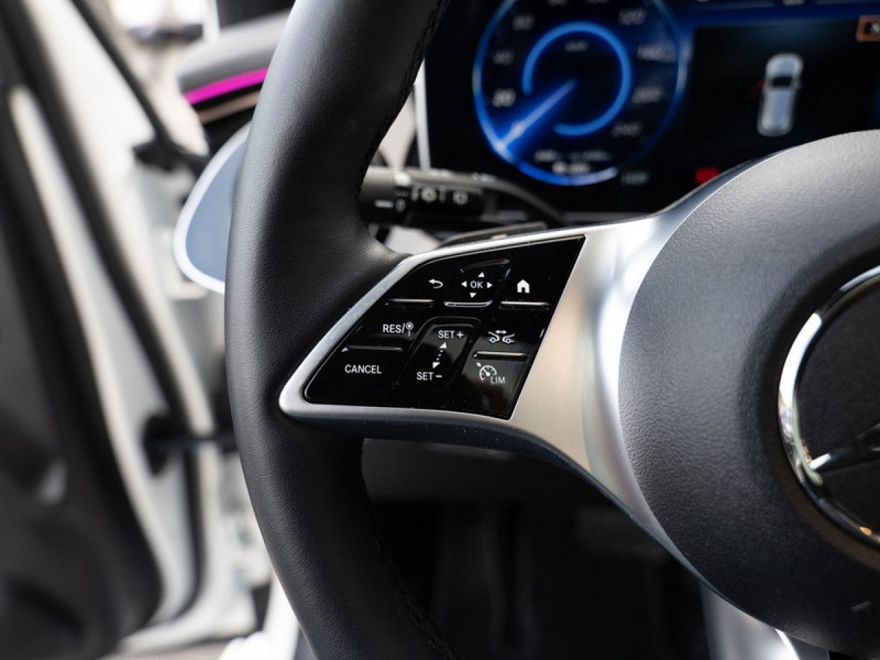 Fahrzeugbild 17 / 23