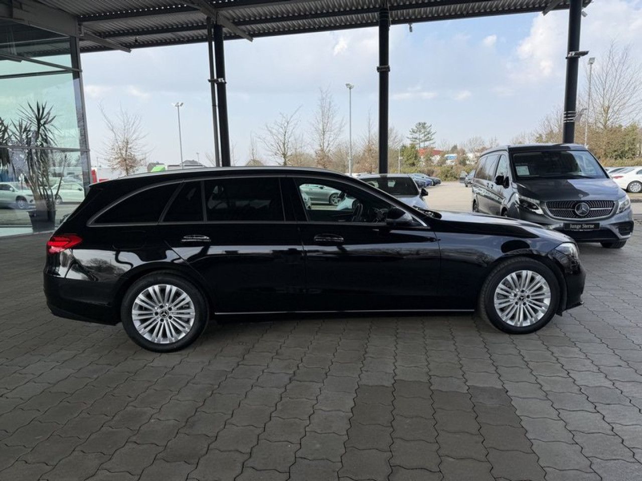 Mercedes-Benz C-Klasse – Bild 12