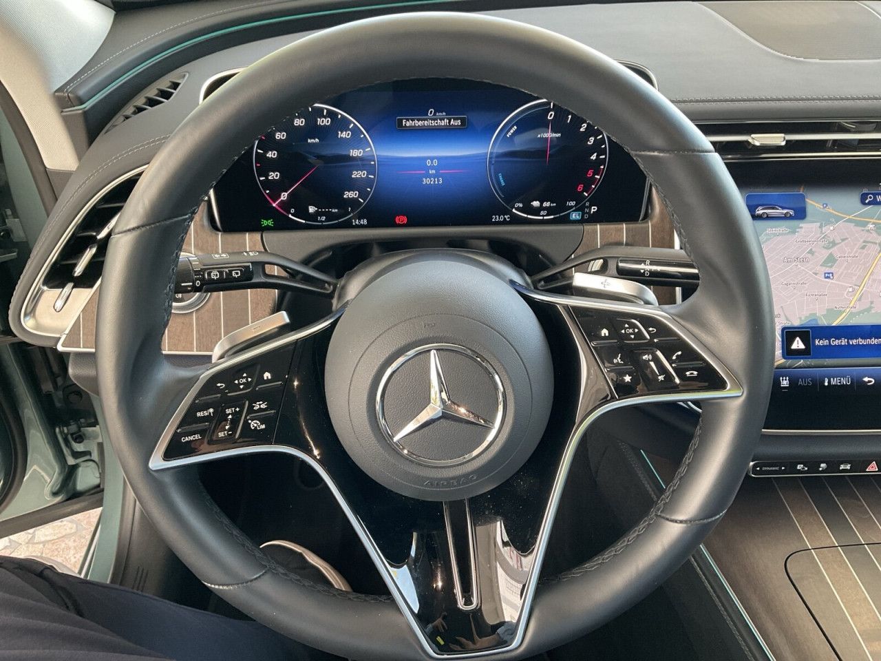 Mercedes-Benz E-Klasse – Bild 13
