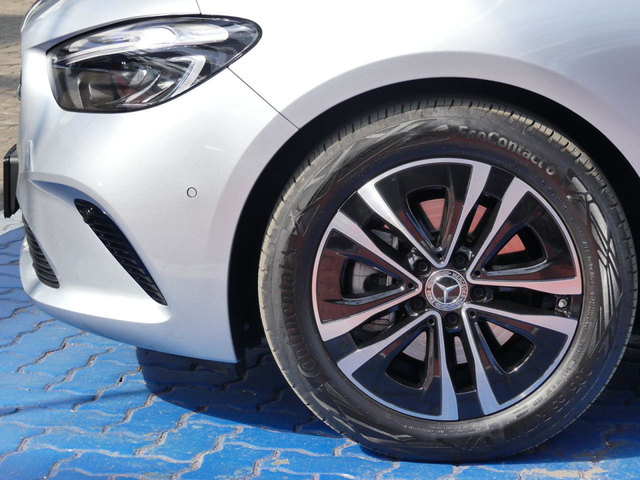 Fahrzeugbild 27 / 29