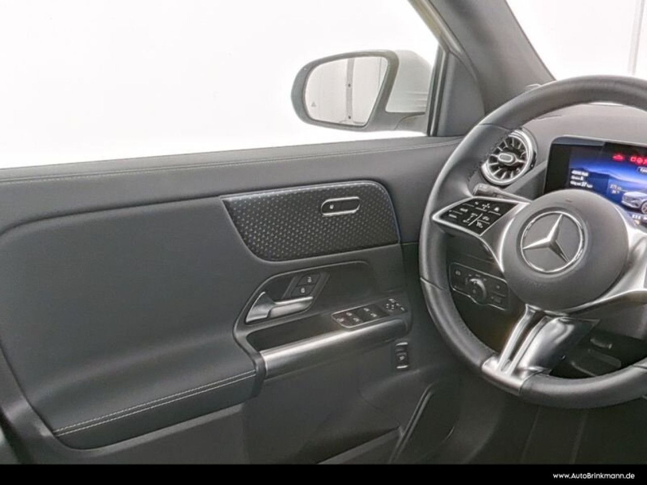 Mercedes-Benz EQA – Bild 9