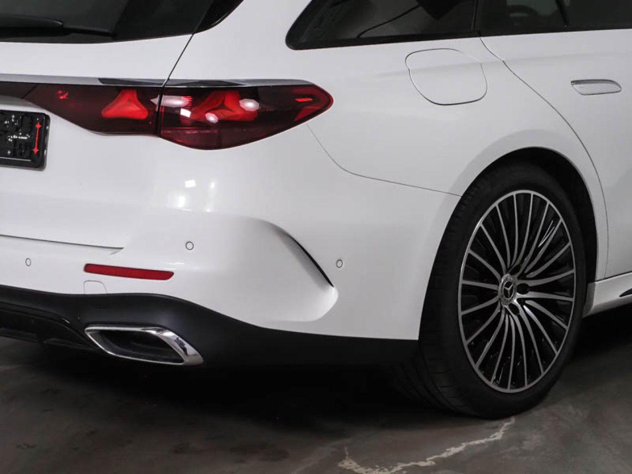 Mercedes-Benz E-Klasse – Bild 3