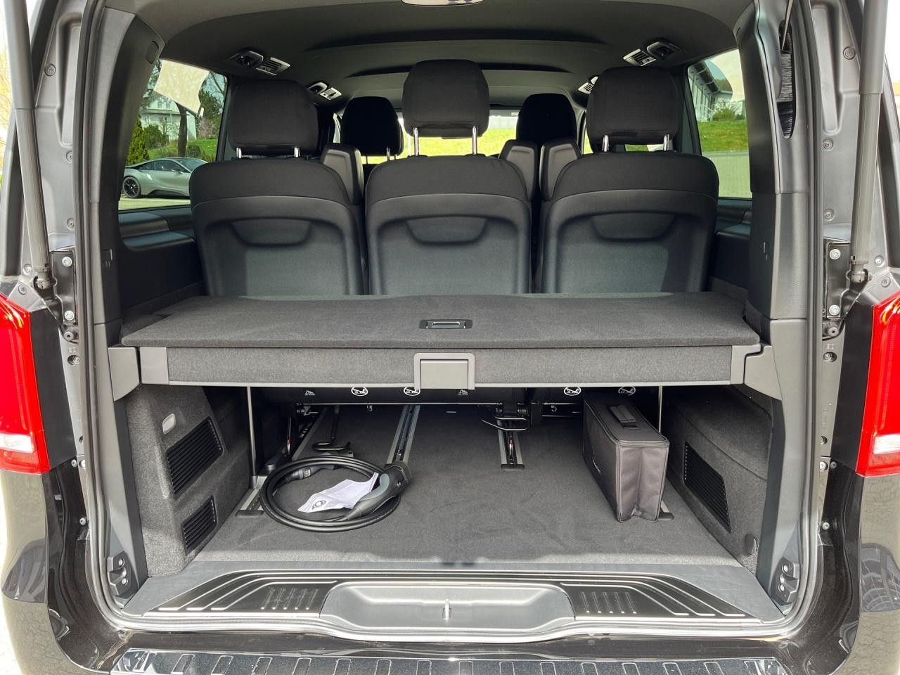 Mercedes-Benz EQV – Bild 9