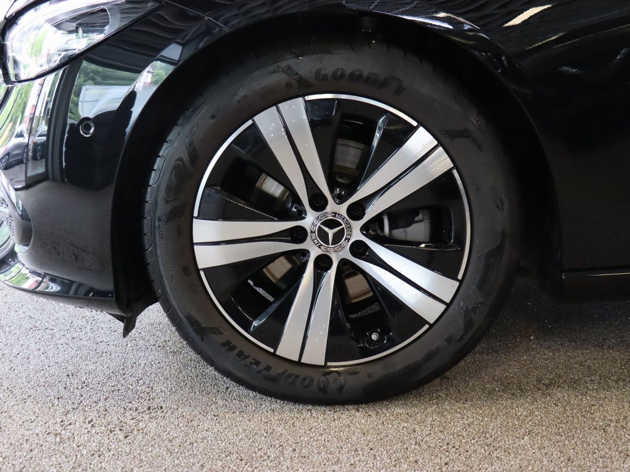 Mercedes-Benz C-Klasse – Bild 5