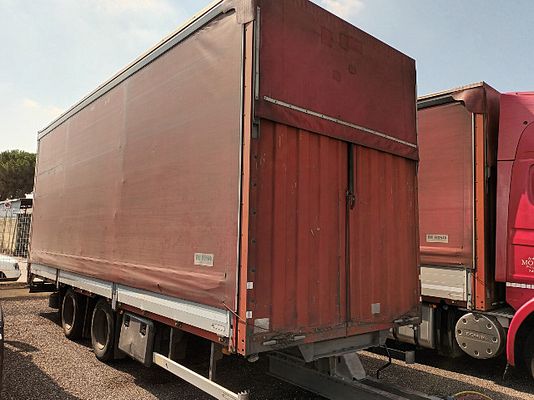 Vehicle image 1 / 3