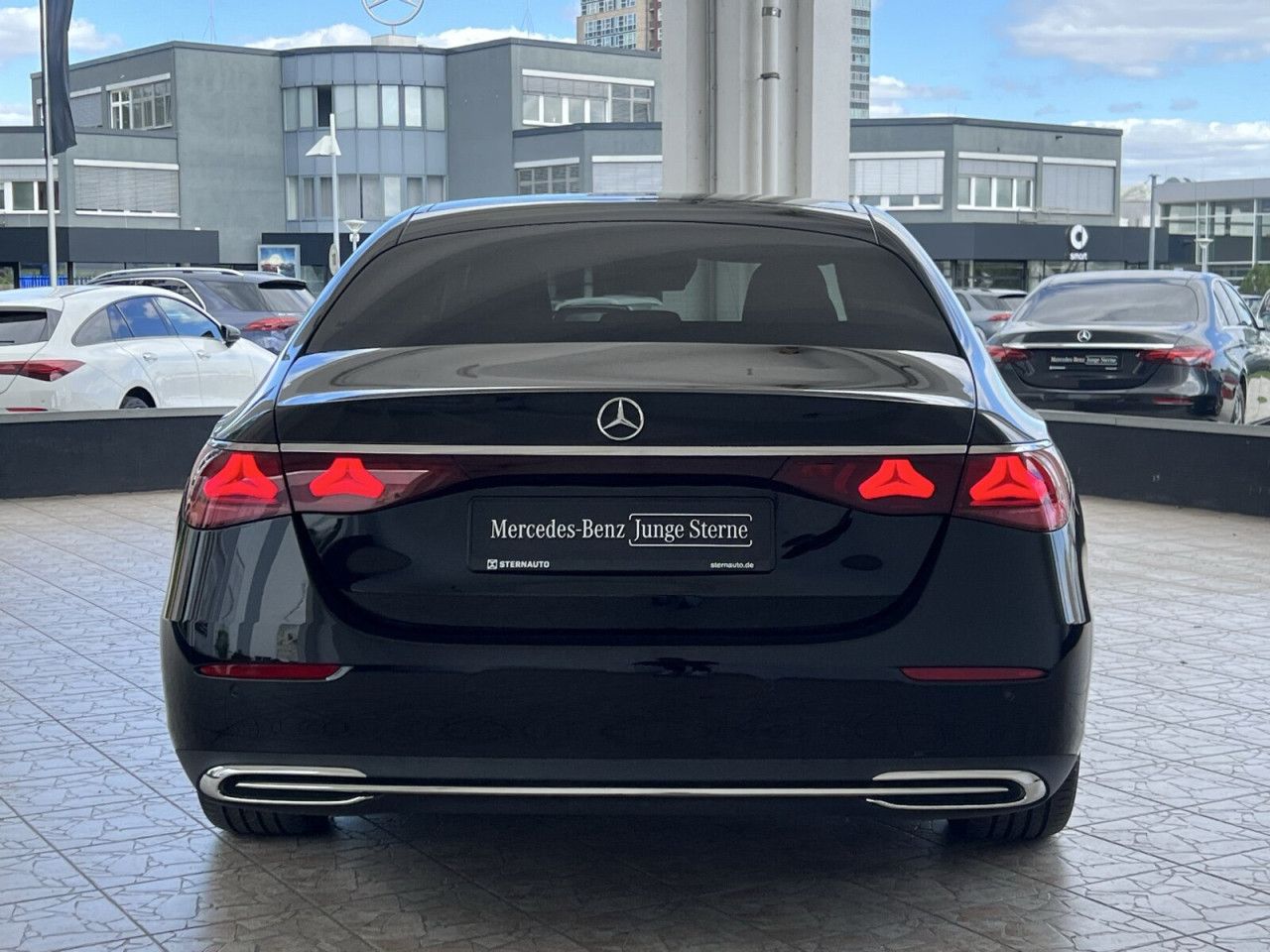 Mercedes-Benz E-Klasse – Bild 6