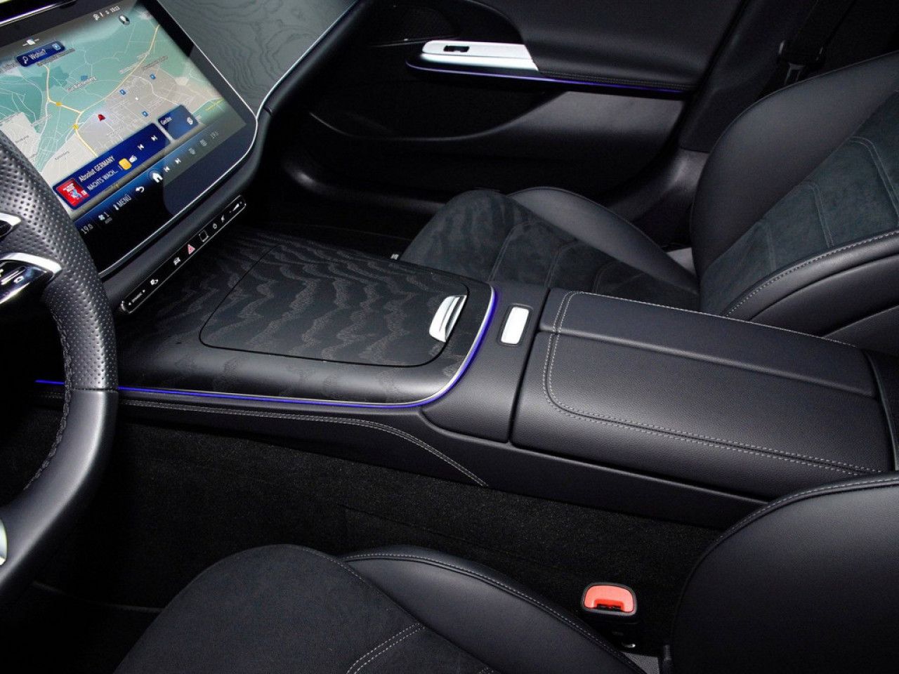 Mercedes-Benz E-Klasse – Bild 13