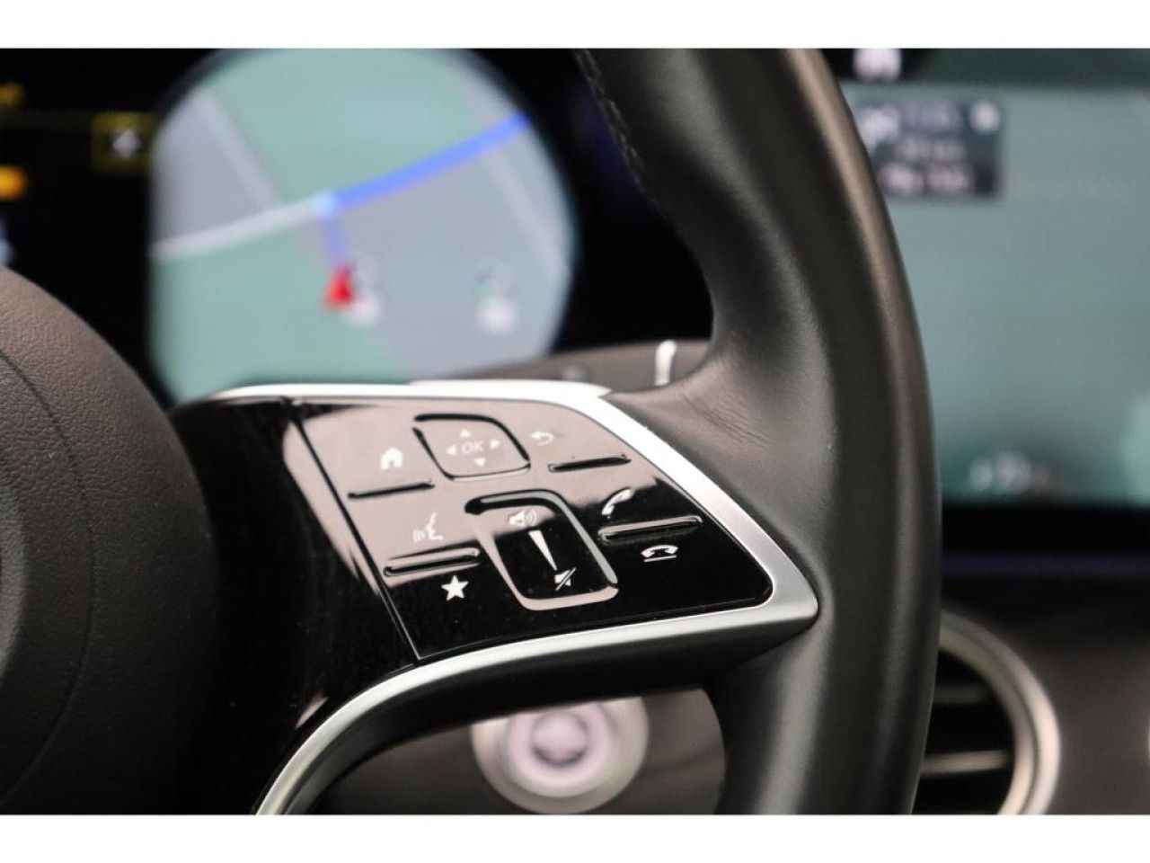 Fahrzeugbild 25 / 29