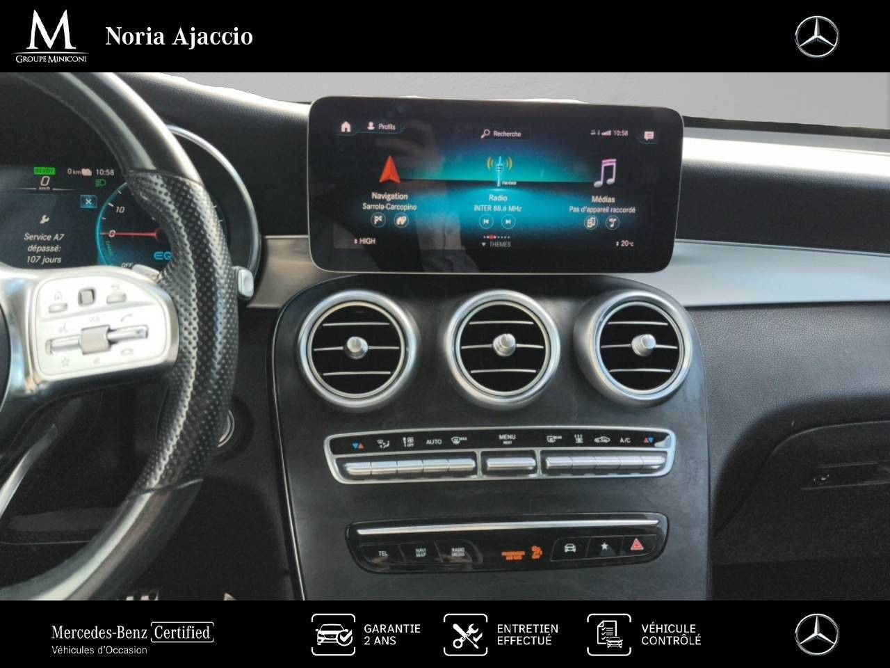 Photo du v&eacute;hicule 13 / 17