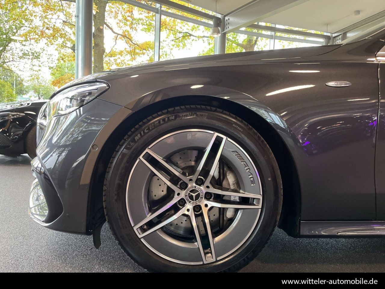 Mercedes-Benz E-Klasse – Bild 15