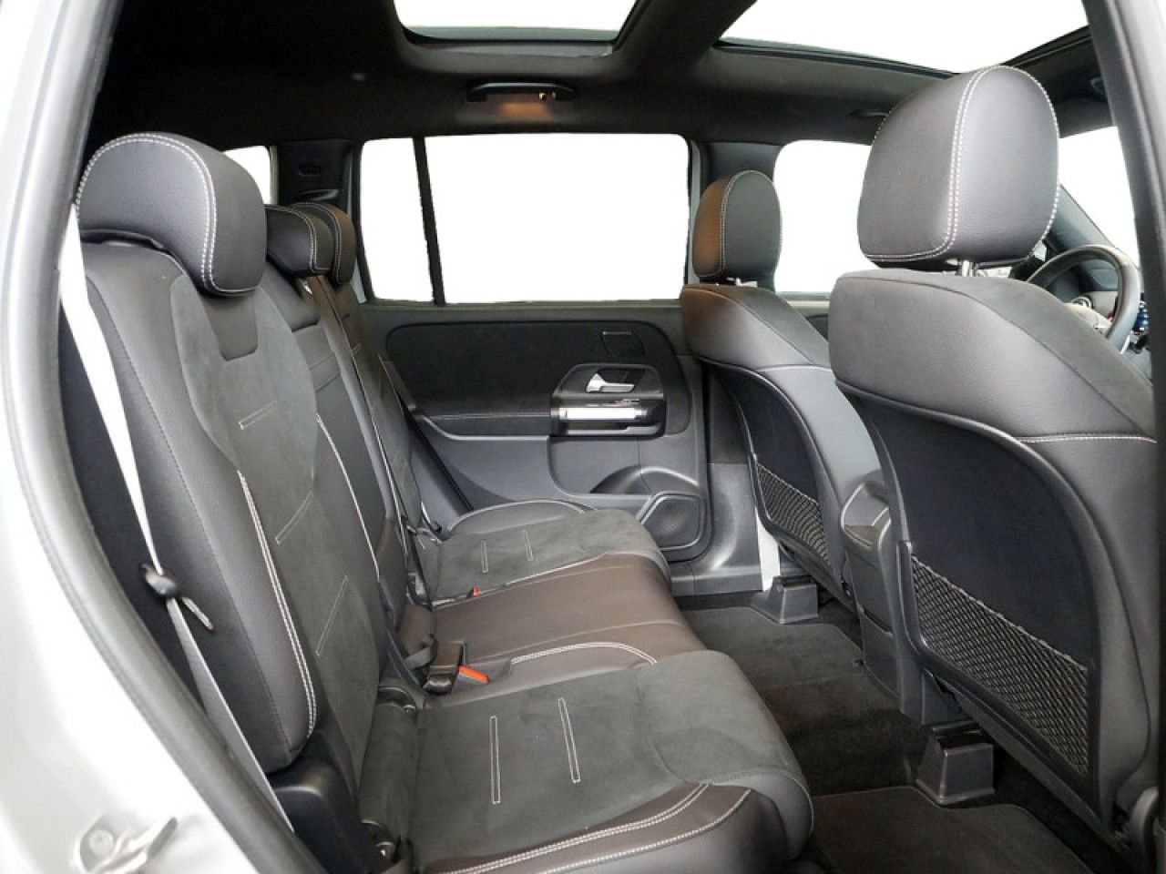 Mercedes-Benz GLB – Bild 6