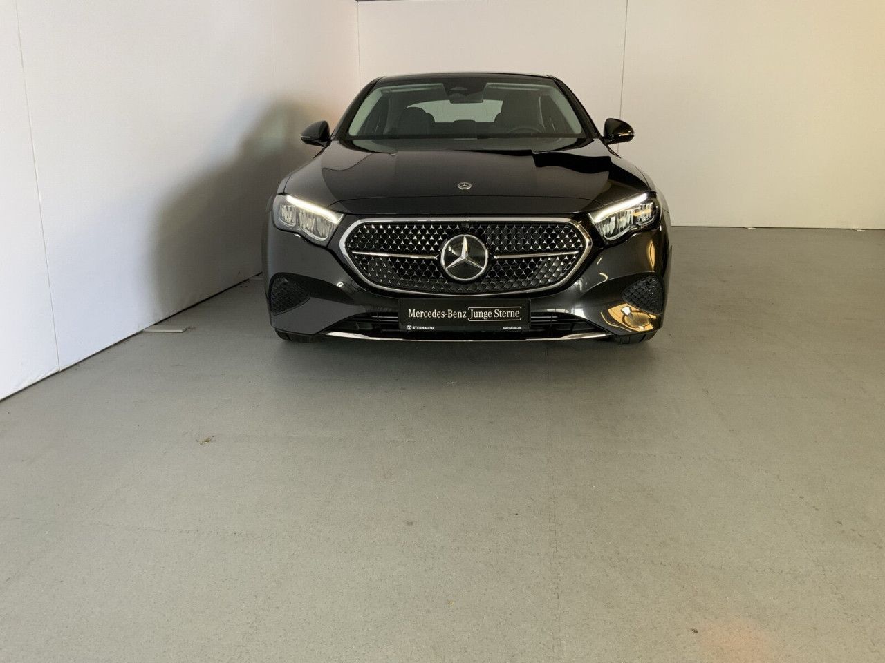 Mercedes-Benz E-Klasse – Bild 2