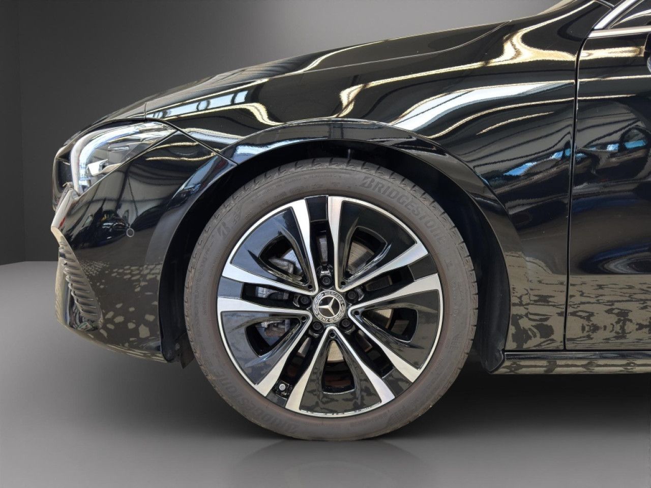 Mercedes-Benz CLA – Bild 4