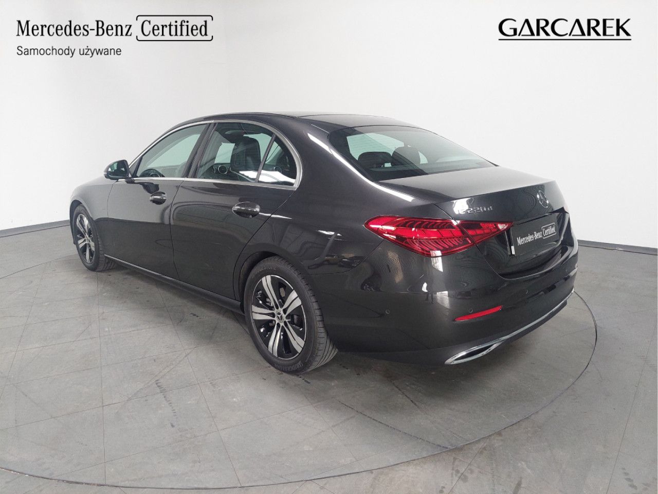 Zdj&eogon;cie pojazdu 6 / 24