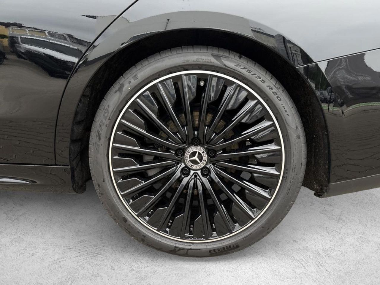 Mercedes-Benz E-Klasse – Bild 4