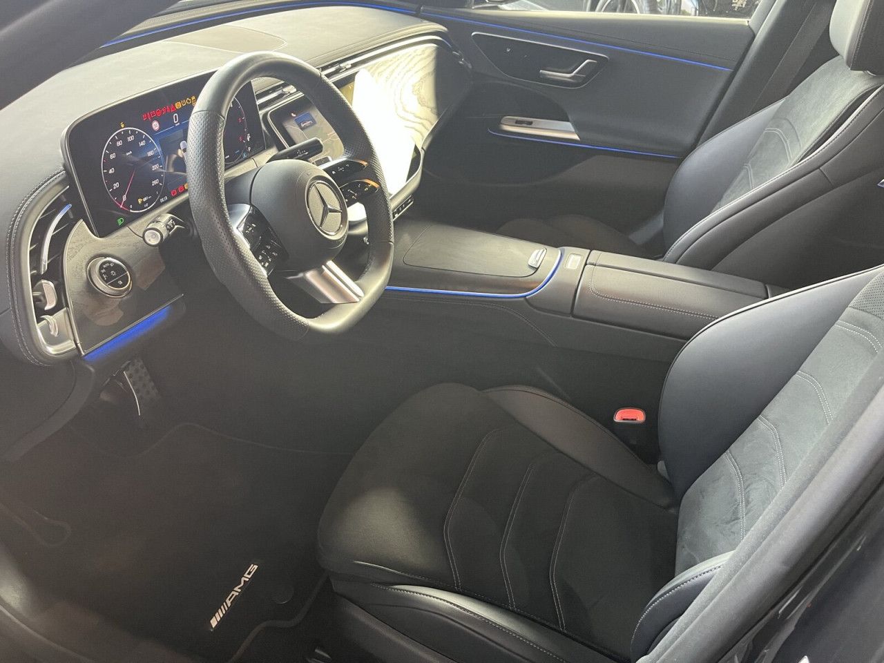 Mercedes-Benz E-Klasse – Bild 11